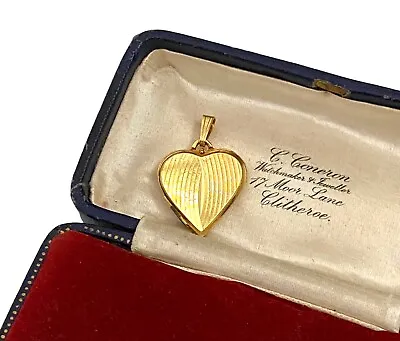 Vintage K&L Amerik Rolled Gold Love Heart Photo Locket Pendant 4.85g • £37.99