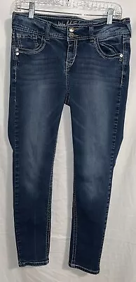 Wallflower Women's Size 11 Blue Skinny Distressed Dark Wash Stretch Denim Jeans • $2