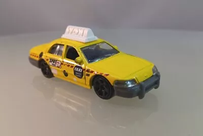 Matchbox 2006 Ford Crown Victoria Taxi SPOT ON Yellow - 2009 • $7.99