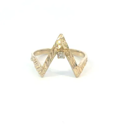  14kt Yellow Gold .04ct Diamond V Ring • $229.99