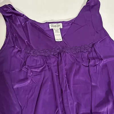 Vanity Fair Nightgown XL Purple • $17.58