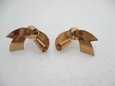 Vintage Coro Gold Tone Ribbon Screw Back Earrings~13/16  • $1.29