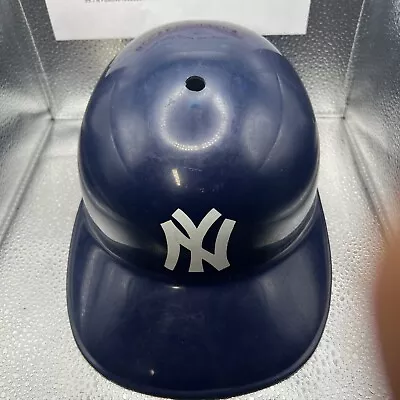 New York Yankeesvintage Souvenir Batting Helmet Full Size Laich 1969 • $21.99