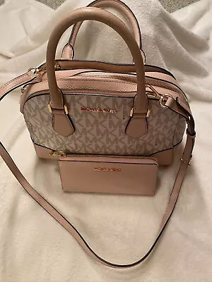 Michael Kors Hattie Signature Vanilla Pink Satchel With Matching Wallet • $250