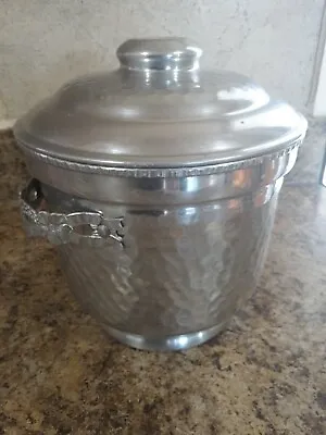 Vintage Hammered Finish Aluminum Ice Bucket • $13.95