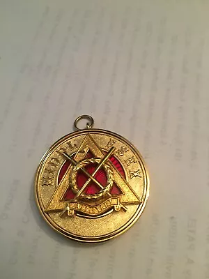 Masonic Chapter Collar Jewel • £6