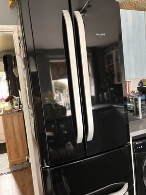 £97 • Buy Hotpoint FFU4DK 402L American/Side-by-Side Refrigerator