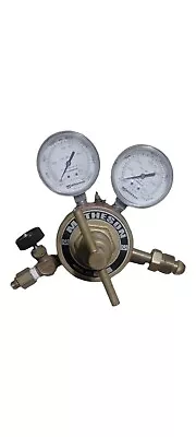 Matheson Model 8-250 Gas Regulator  • $64.99