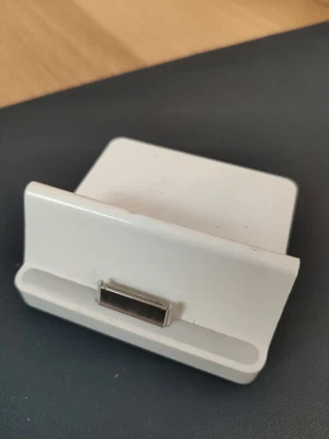 £0.99 • Buy Apple Ipad Dock A1352
