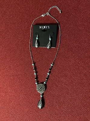 Mixit Earrings & Necklace Jewelry Set • $6.70