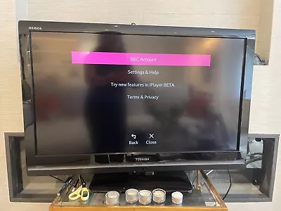 £175 • Buy Toshiba Regza 37AV555D 37  768p HD LCD Television
