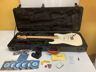 Fender American Stratocaster  - Beautiful Made In USA • $1500