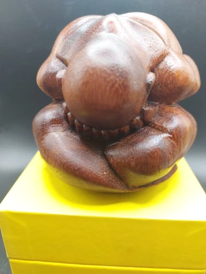 £25.99 • Buy Japanese Wooden Carved Sumo Wrestler Praying/Meditating Netsuke Figure