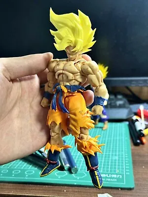 CUSTOM Dragon Ball Z SH Figuarts Goku3.0 Head  Ssj1 Ssj2  （left）In Stock • $69