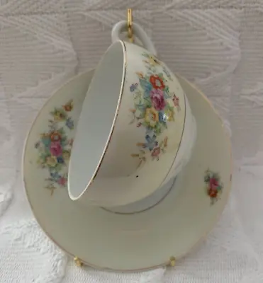 Vintage White With Flowers Tea Cup And Saucer Made In Occupied Japan • $14.99
