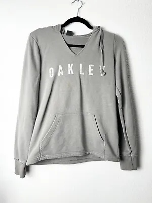 Oakley Women’s Hoodie Gray Size Small. Print Letter Logo Distressed V Necks • $13