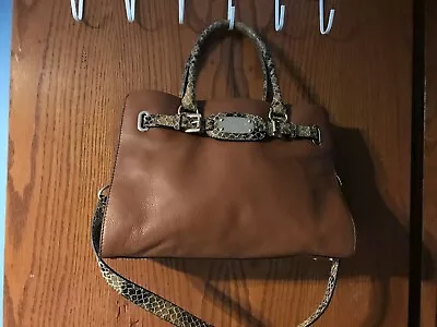 Michael Kors Hamilton Lage Leather Tote • $35