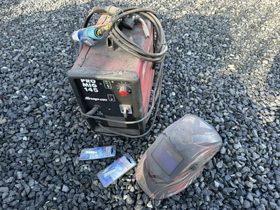 £200 • Buy Snap On Mig Welder Pro 140 With Spare Tips And Gas