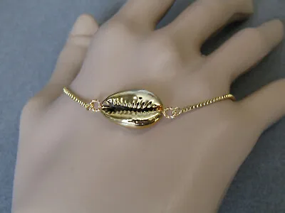 Electroplated Cowrie Shell Bolo Slider Adjustable Gold Bracelet. Stunning!! • £10.79