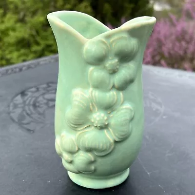 Vintage Brush McCoy 6 1/4  Tall Dogwood Vase Mint Green Mold #667 • $34.95