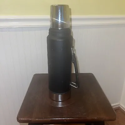 Stanley Aladdin Quart Size Thermos Black • $19.99