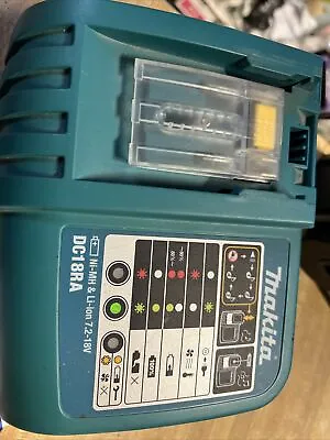 Makita DC18RA Ni-MH & Li-ion 7.2-18V Battery Charger - Lightly Used • $19.99