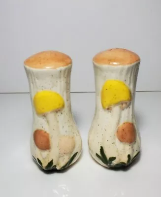 Ceramic Mushroom Salt And Pepper Shakers Arnel's Vintage • $27.96