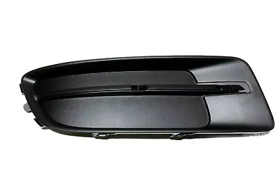 2007-2009 Mazda CX-9 Front Right Hand Fog Light Cavity Insert Genuine OEM NEW • $36.62