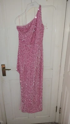 £40 • Buy Pink Prom Dress Size 6