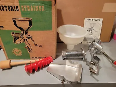 $49.99 • Buy Vintage Victorio Strainer Model 200  Aluminum W/ Box & Manual Sauce Maker Puree 