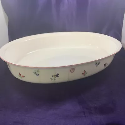 Villeroy & Boch PETITE FLEUR BAKER  15 3 /4  X 10 7/8  • $53.99