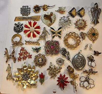 41 PC Vintage To Now Costume Jewelry Lot.  A Few Name Brand. Lot 2 • $27.60