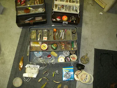 Vintage Fishing Lures & Tackle Boxes - Lot -  • $39.99