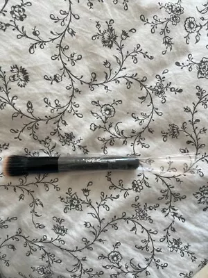 MAC Makeup Brush • £7