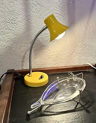 RETRO Prestigeline Mid Century YELLOW Atomic Space Age Desk Lamp Vintage NICE • $39.50