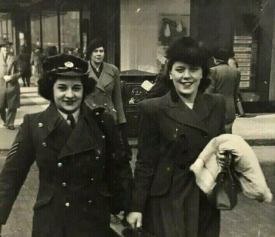 £14.99 • Buy Vintage WRAF Photo Royal Air Force Women Sergeant Street Uniform 1940s