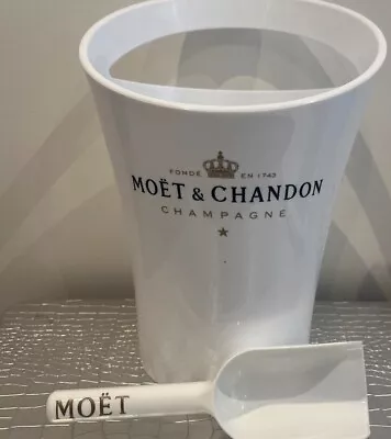 Moet And Chandon Acrylic Champagne Ice Bucket And Scoop • £40