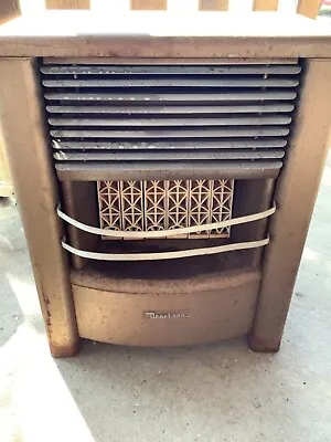 Vintage Dearborn Room Heater 35000  BTU Natural Gas With Grates  • $399.99