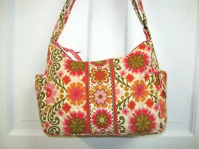 Vera Bradley FOLKLORIC On The Go Crossbody Bag Purse 11 X 8 X 4 EUC • $20.99