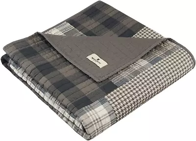 Luxury Quilted Throw - Cabin Lifestyle Patchwork With Moose Design All Season  • $46.99