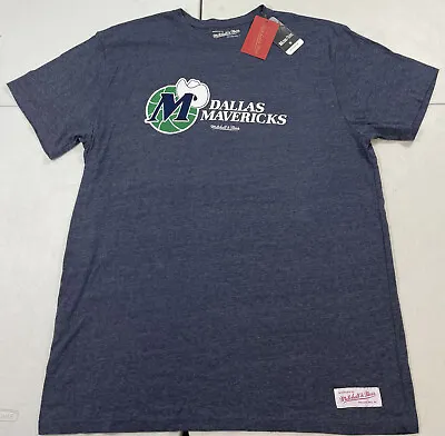 Men’s MITCHELL AND NESS RETRO NBA DALLAS MAVERICKS T-SHIRT Blue Size 2XL • $18.99