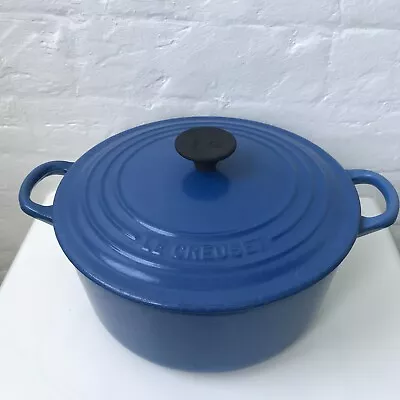 Le Creuset Cast Iron Large 22cm Blue Casserole Dish & Lid Pot Dutch Oven DAMAGED • £32.99