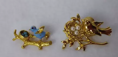 2 Bird Nest Pins Enamel Gold Tone Brooch Nest Eggs Vintage Un Signed • $14.95