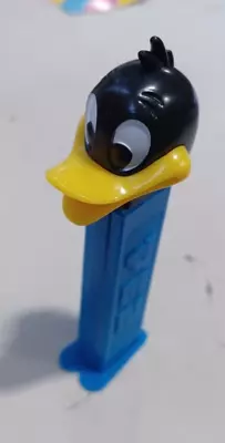 Vintage 4.9 1990s Looney Tunes Daffy Duck PEZ Dispenser Made In China P-79 • $4.95