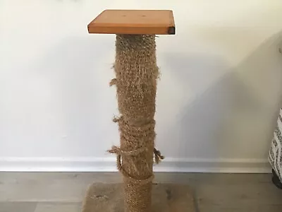 £7.99 • Buy Cat Scratch Post. Heavy Duty. 31”x18”  REDUCED.