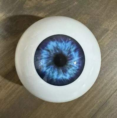 Magic 8 Ball EYEBALL Fortune-Telling Toy/Game Answers Your Questions • $12