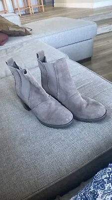 UGG Hazel Ankle Boots Mole Suede 1103766 Heel Waterproof Women's Size 9 EUC • $55