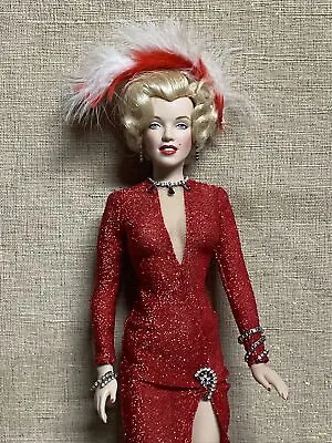 $89 • Buy Franklin Mint Marilyn Monroe Portrait Doll Red Dress Gentlemen Prefer Blondes