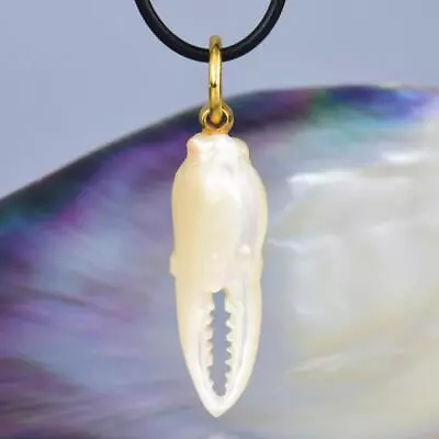 Gold Vermeil Sterling Silver & White Mother-of-Pearl Lobster Claw Pendant 5.70 G • $44