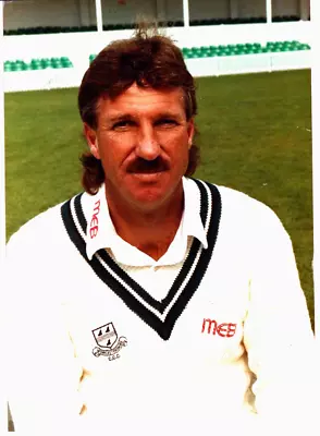 Original Press Picture- Ian Botham Worcestershire & England 8 X 6 Inch Pic • £5